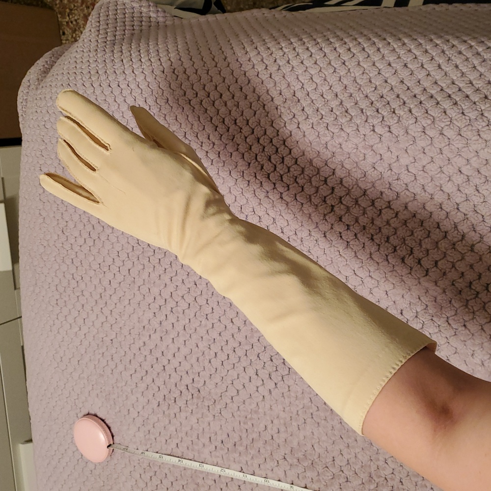1940s Beige Cream Vintage Long Fabric Pinup Gloves Size Small, S, 7